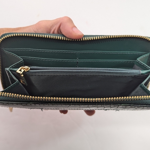 Bebe Evelyn Croco Zip Around Green Gold Wallet Wristlet Clutch - Picture 7 of 10